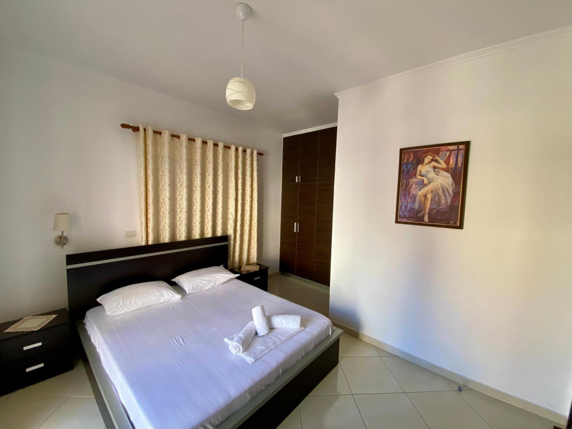 Hotel Metali Саранде Екстериор снимка