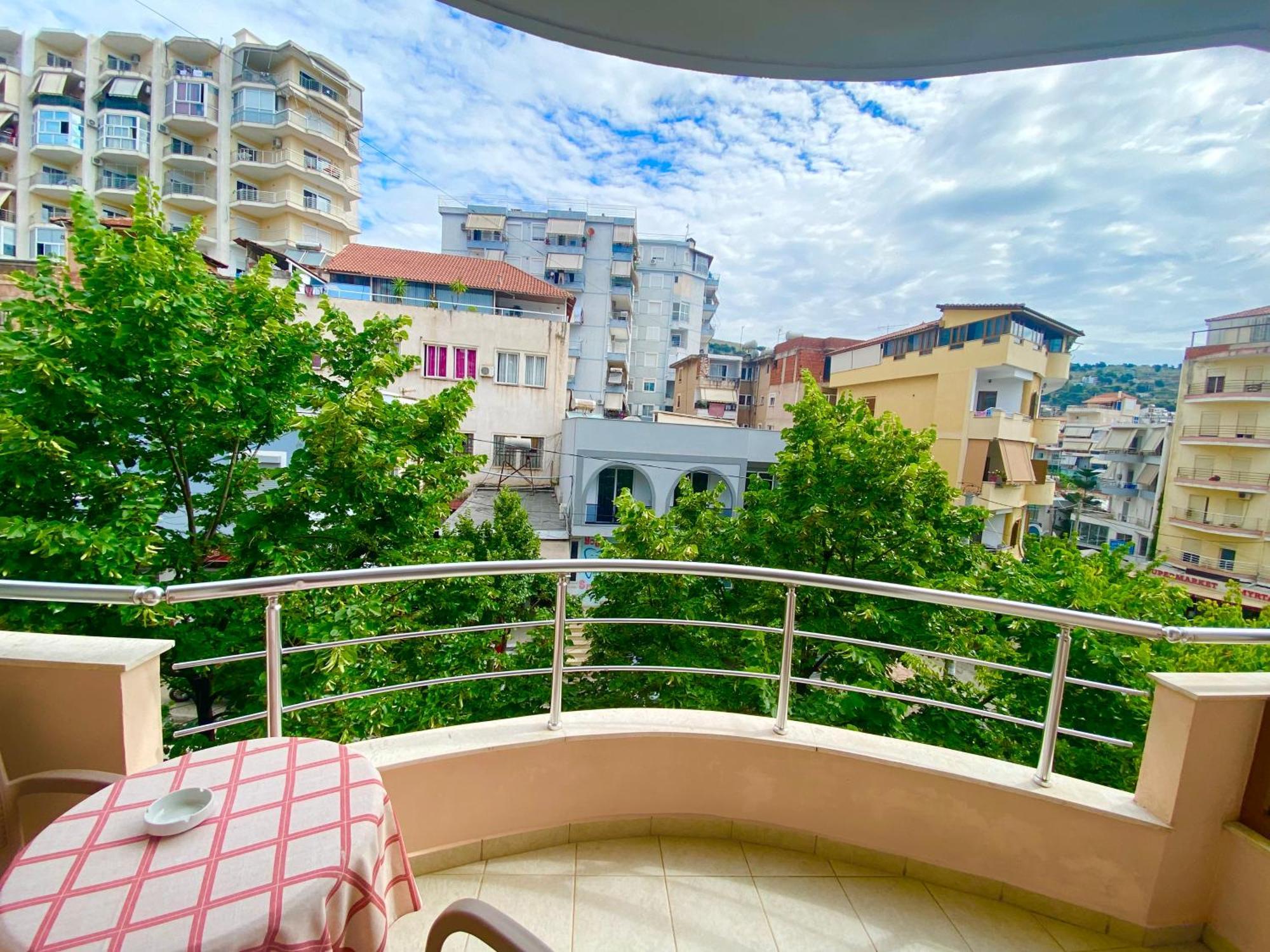 Hotel Metali Саранде Екстериор снимка