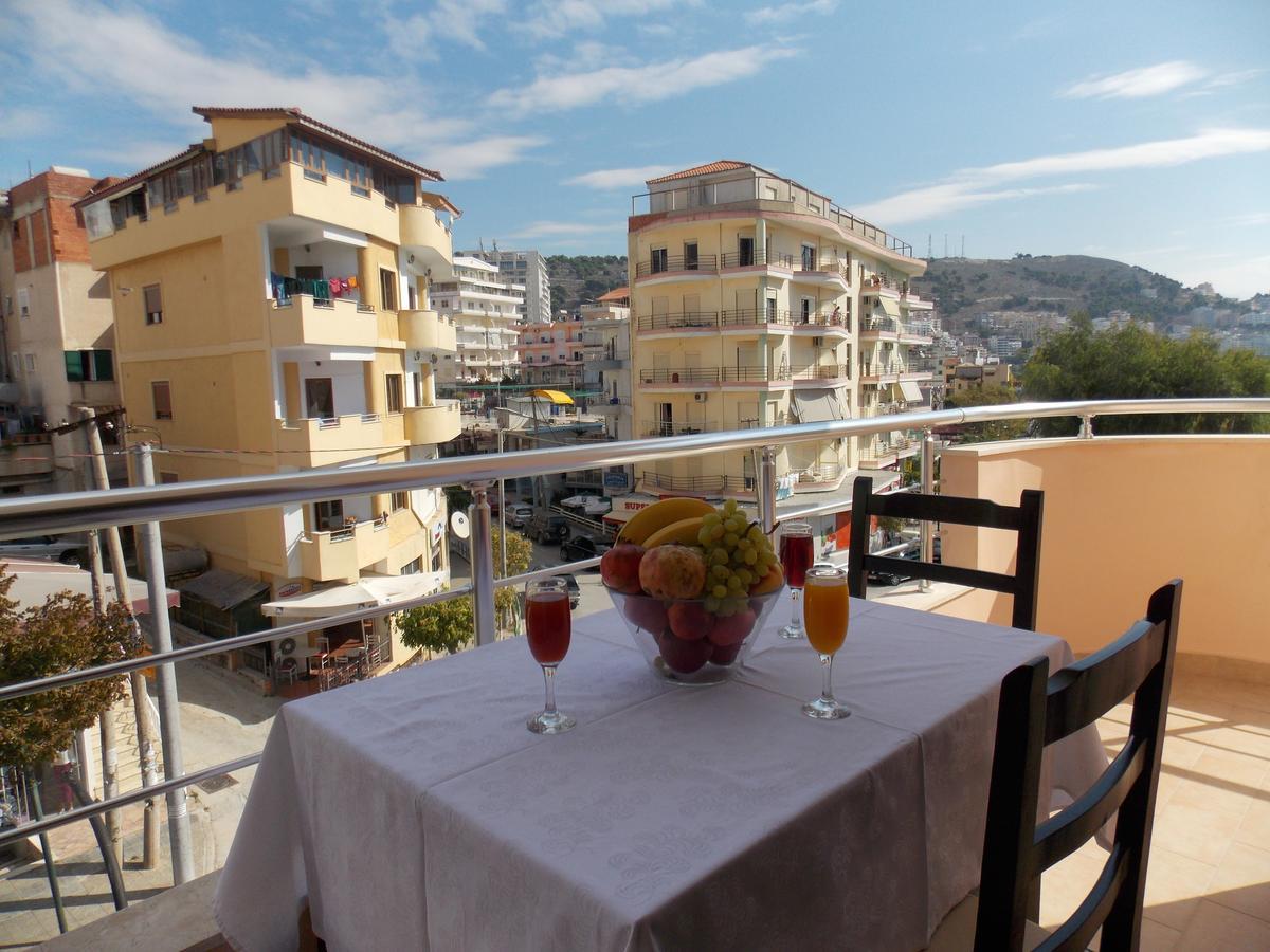 Hotel Metali Саранде Екстериор снимка